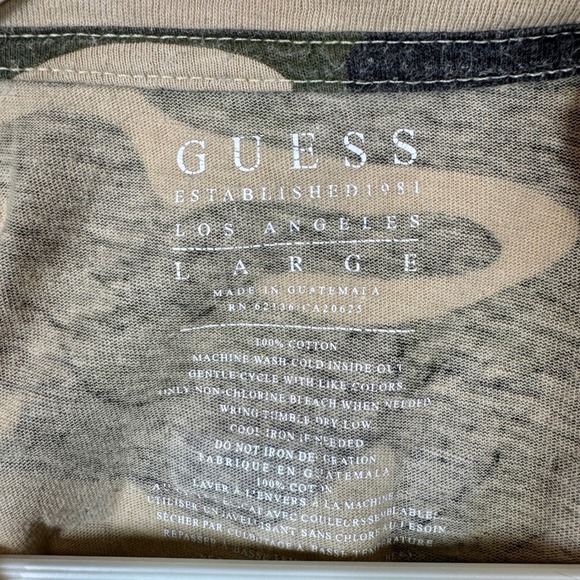 Guess Camouflage T-Shirt Short Sleeve Casual Top Military Print‎ Sz Large - Picture 3 of 7